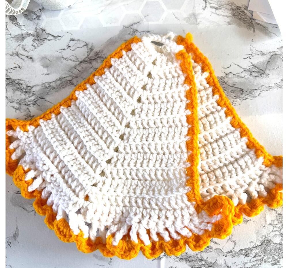 Sku3337 Handmade Crochet Bell Potholders Set (White & Gold)